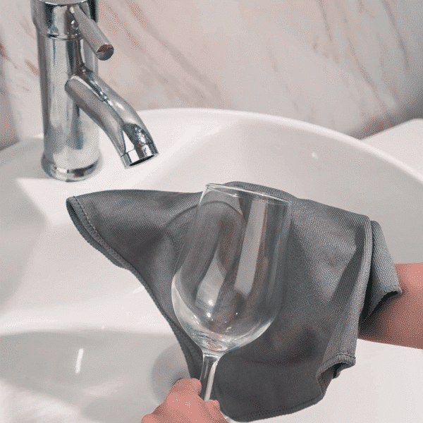 microfiber glass towel