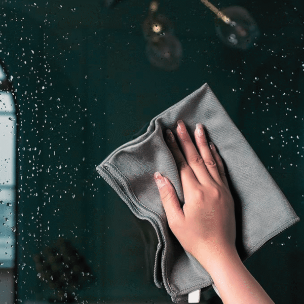 Microfiber Glass Towel For Cleaning Glass, Windows, & Mirrors (Pack of 6, Grey, 40x40cm) - Image 4